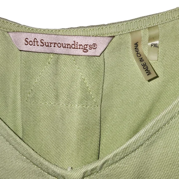 Soft Surroundings Tencel Margarita Green With Roll Tab Sleeves - Picture 5 of 8